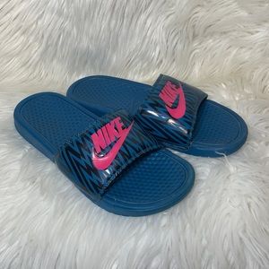 Nike slides - women’s size 8